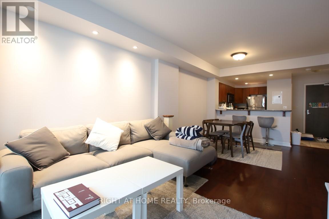 308 - 200 Besserer Street