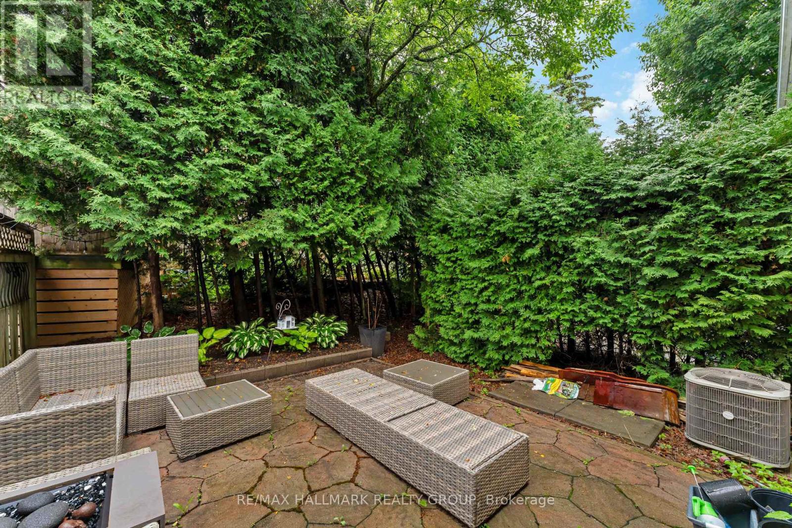 272 Pickford Drive