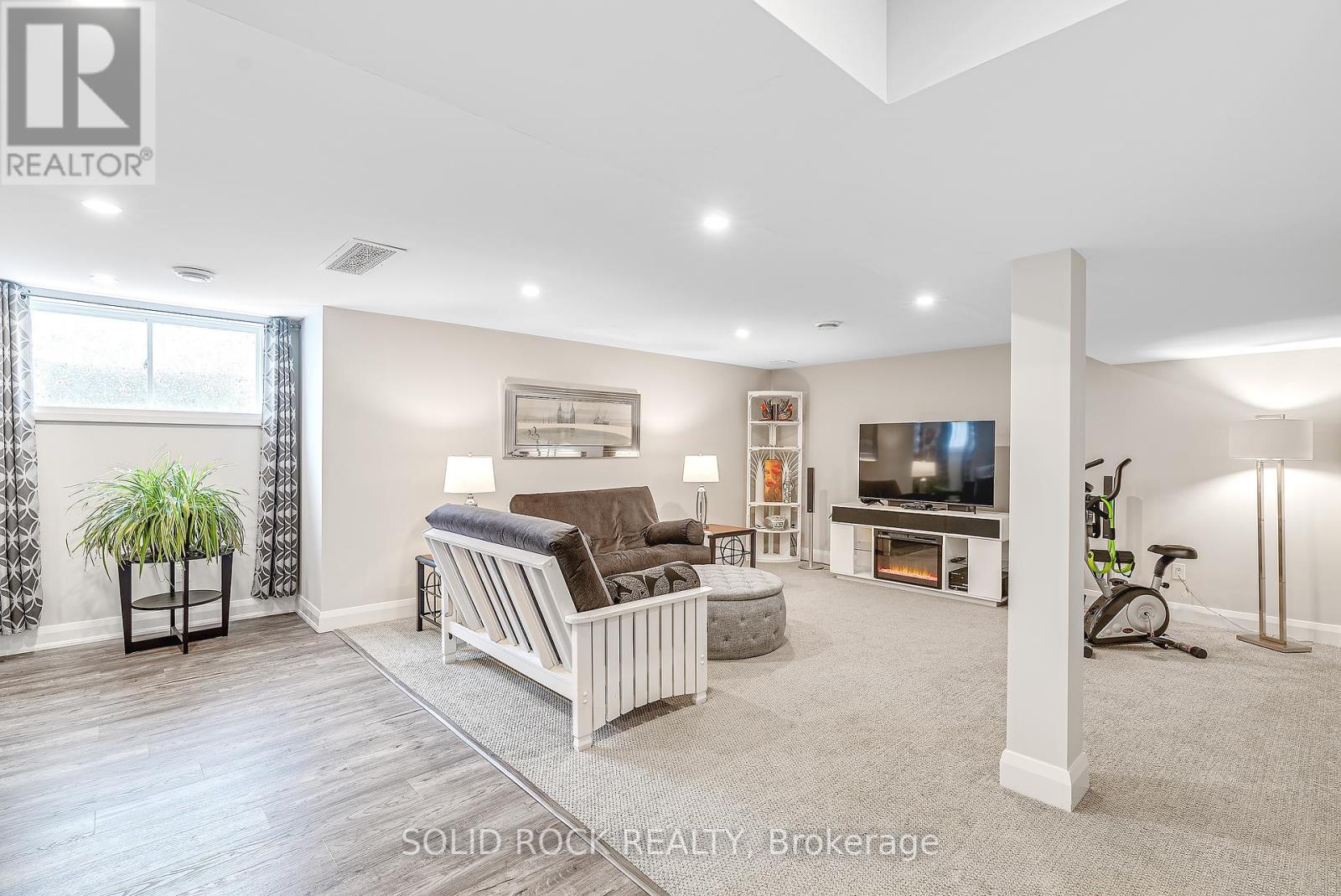 135 Pathfinder Way
