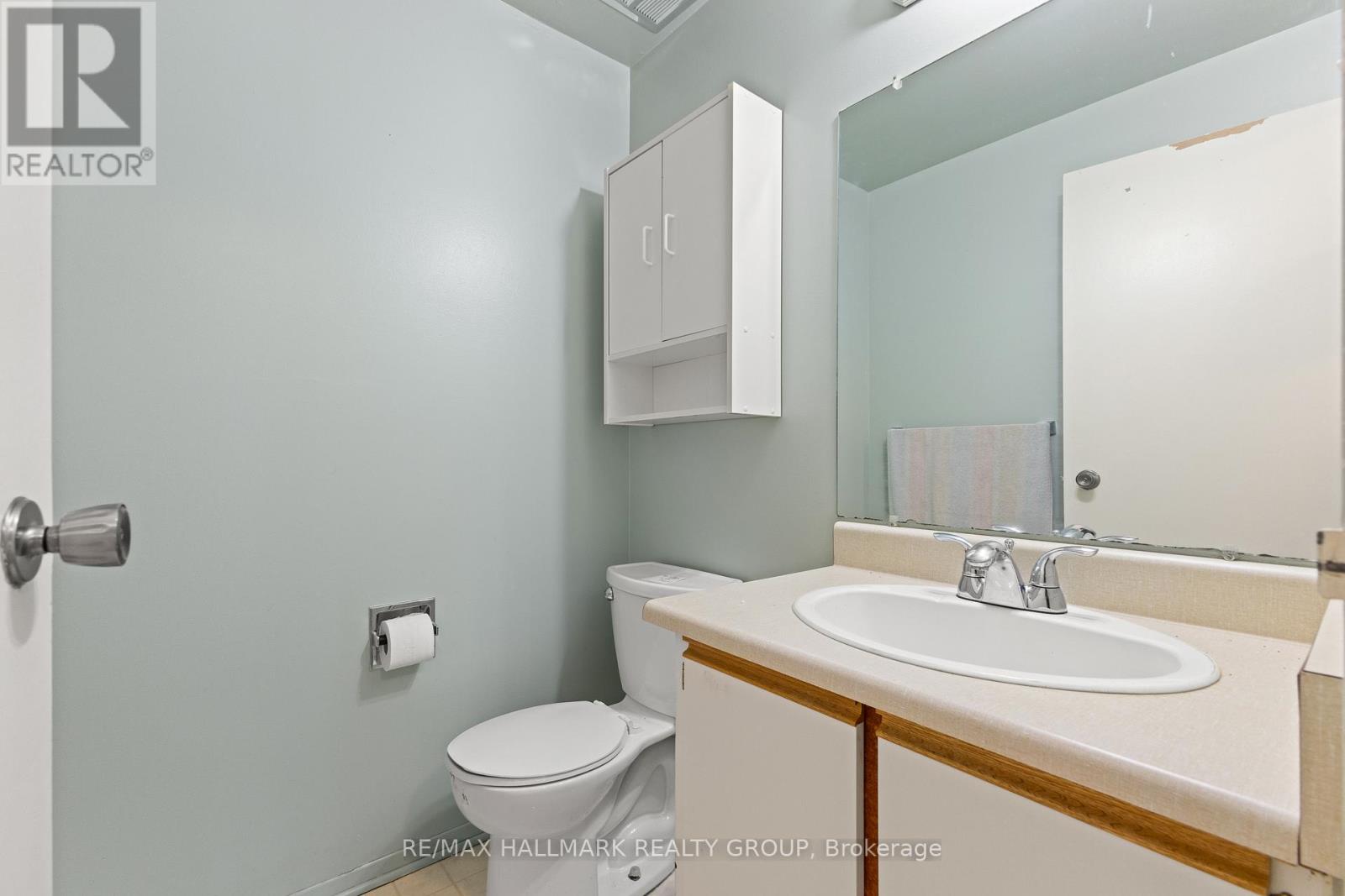 55 River Garden Private