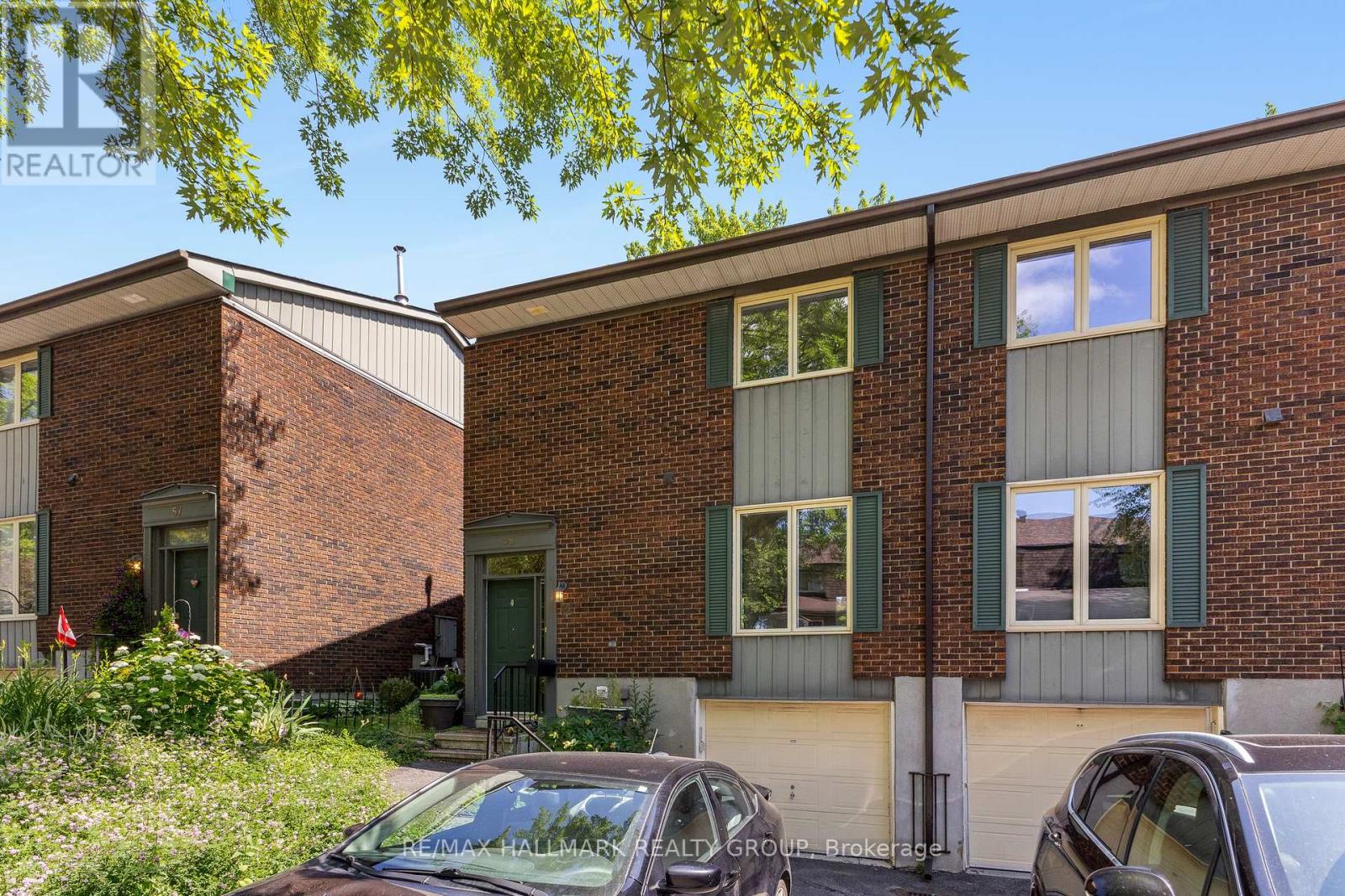 55 River Garden Private