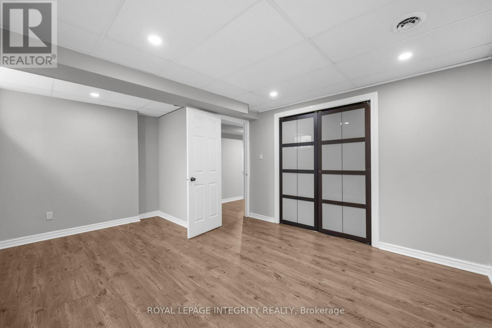 4463 Shoreline Drive