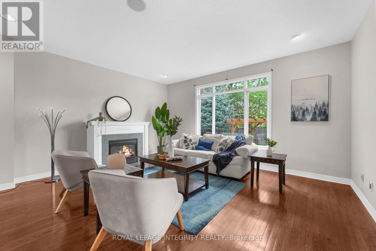 4463 Shoreline Drive