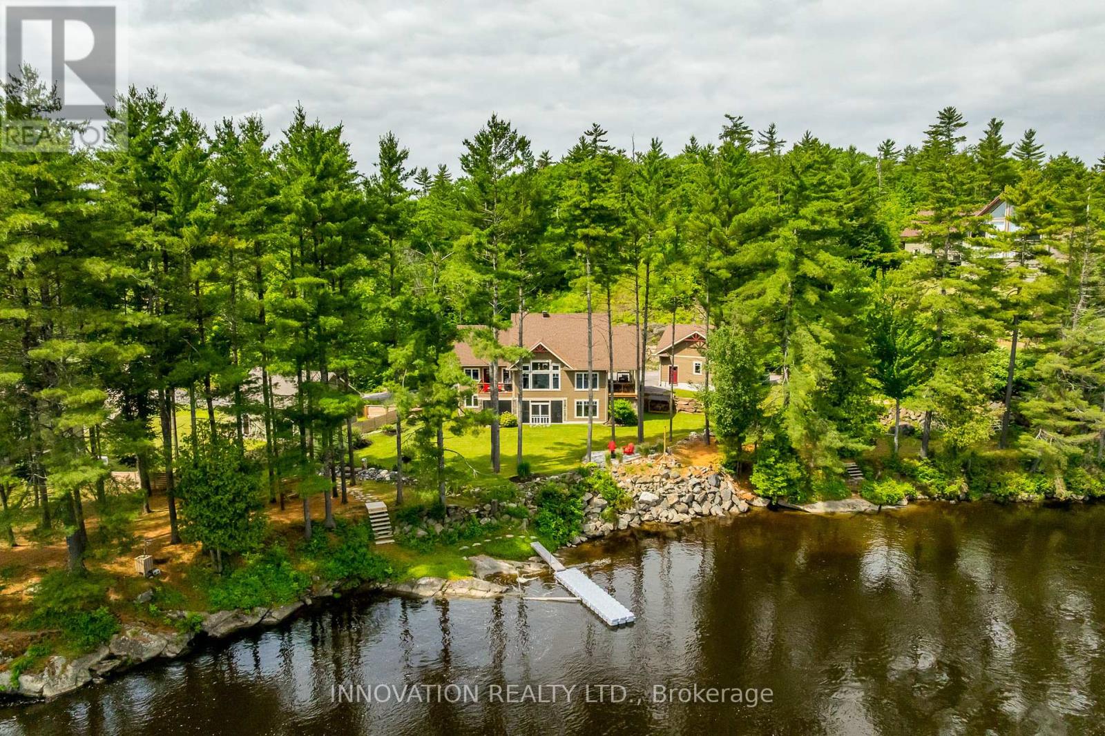 103 A Carriage Landing Drive