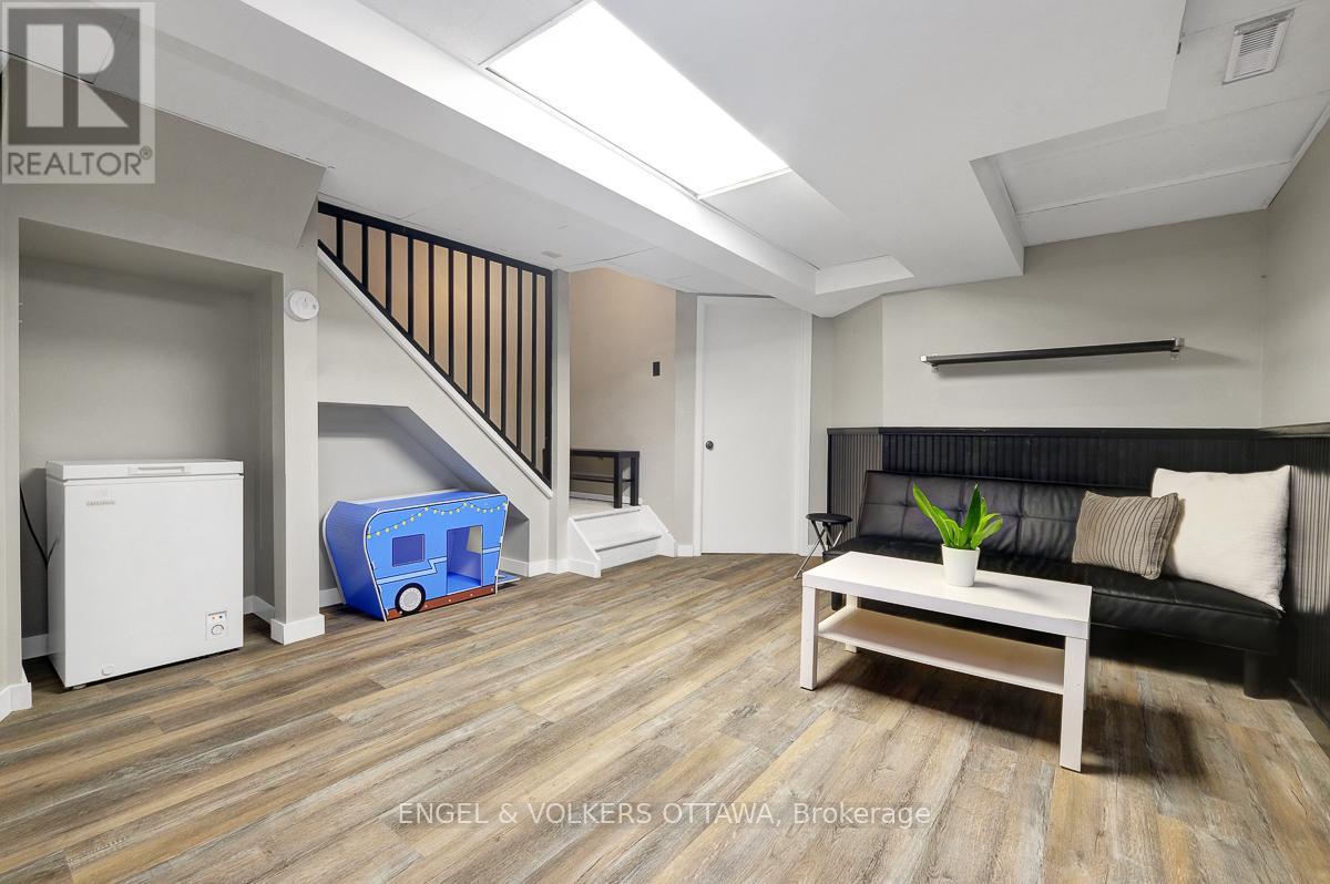 30 Sovereign Avenue