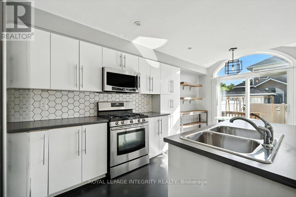 748 Morningstar Way