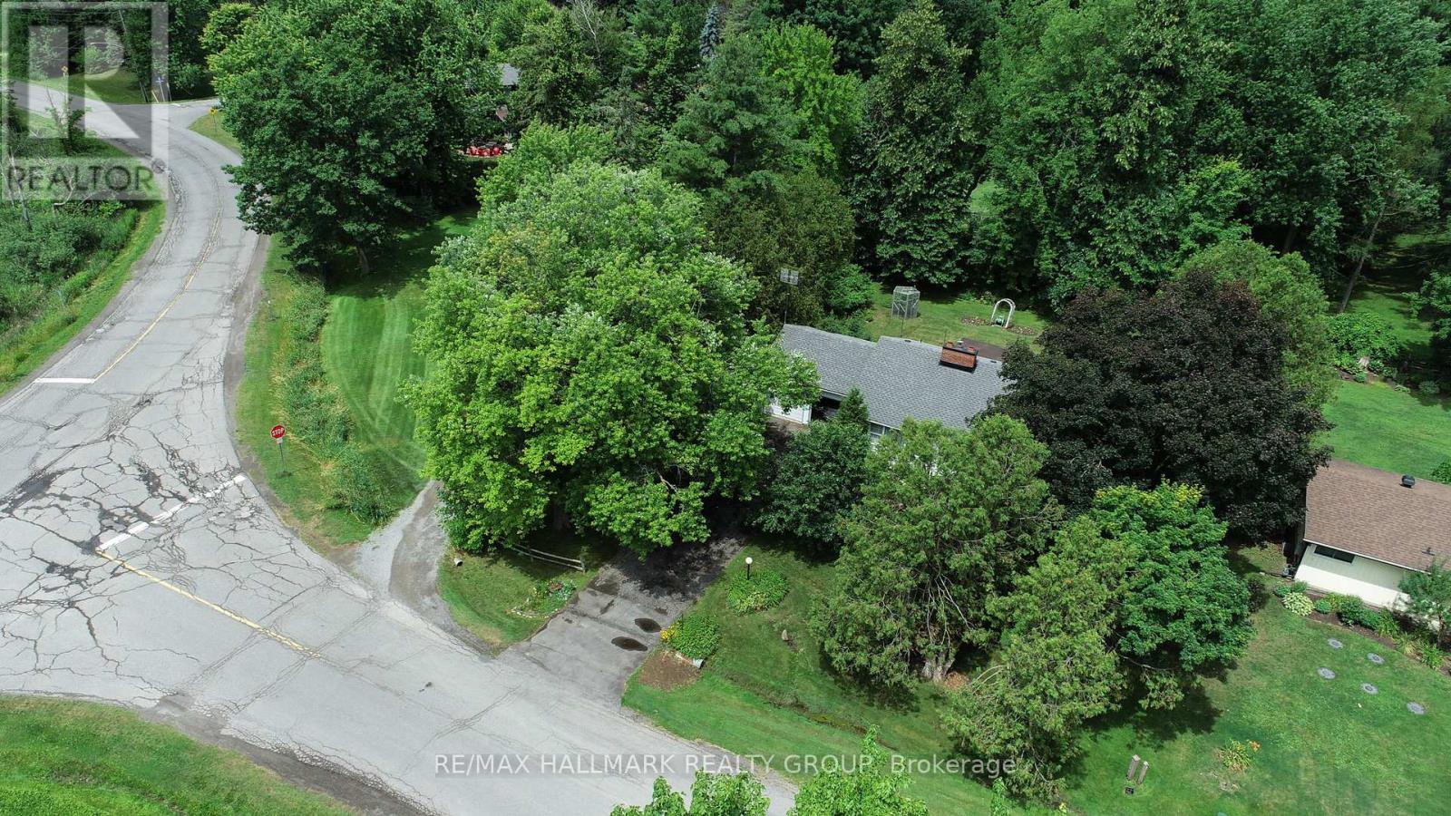 1307 Fairway Drive