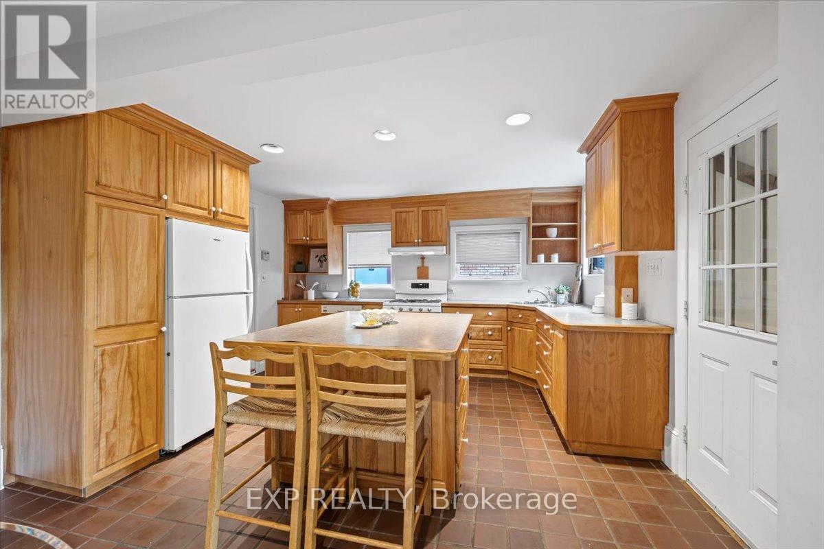 107 Stanley Avenue