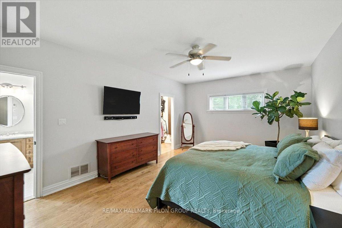 3086 Green Pine Court