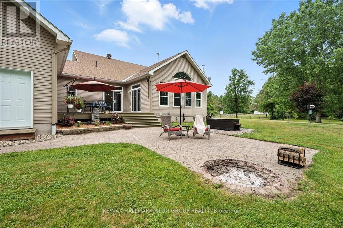3086 Green Pine Court
