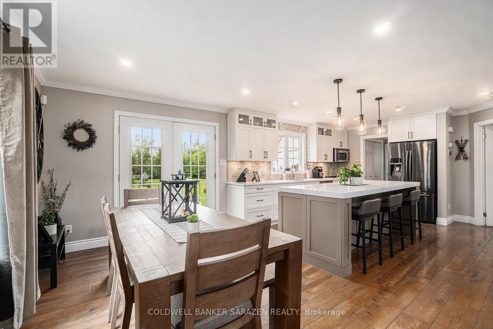 8289 Rodney Farm Drive