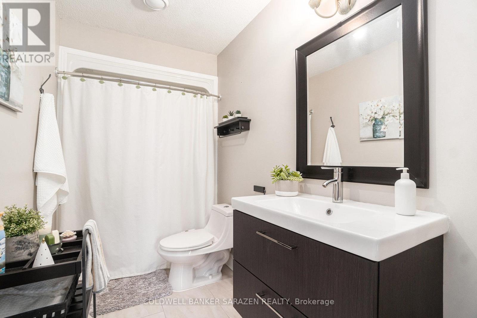 8289 Rodney Farm Drive