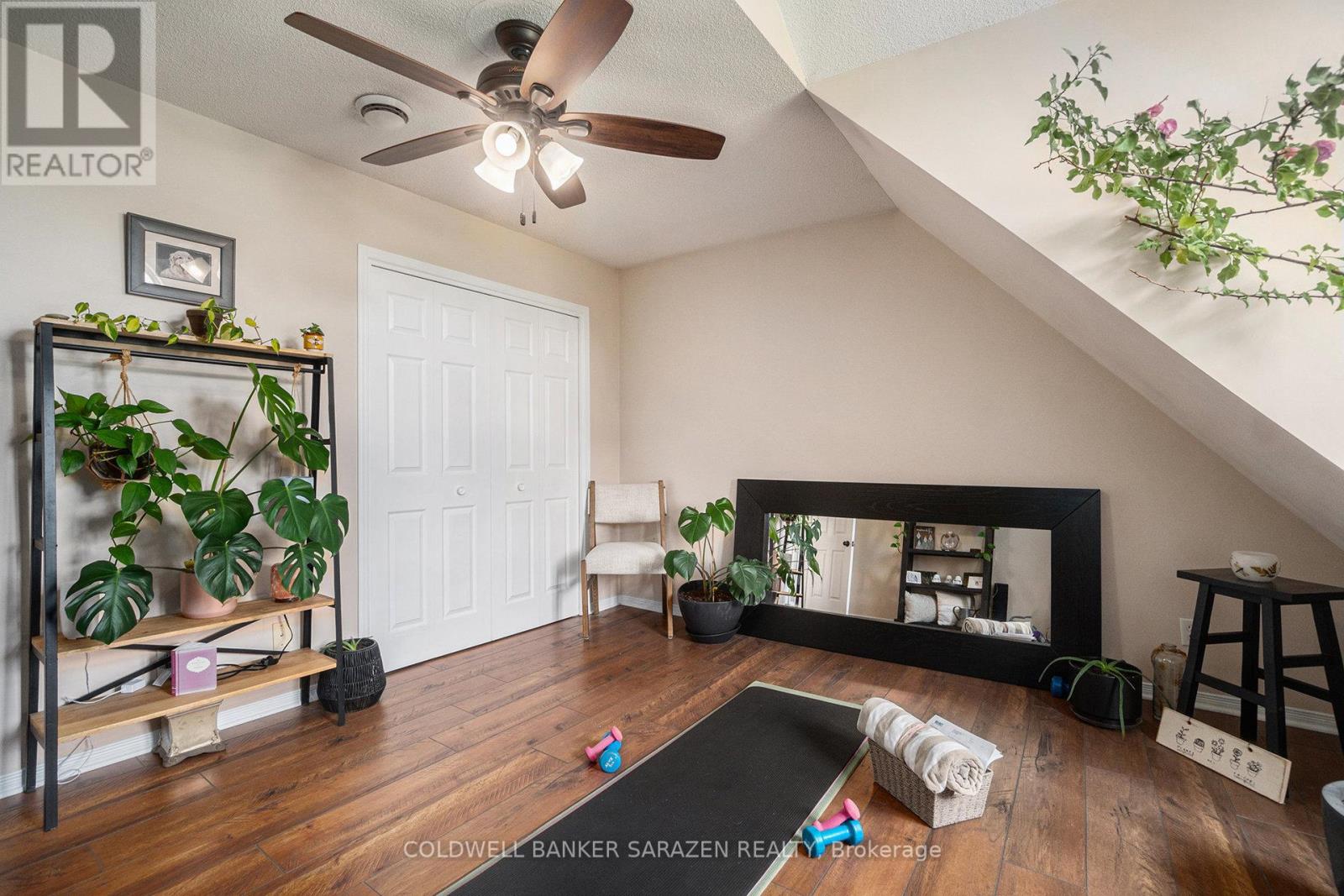 8289 Rodney Farm Drive