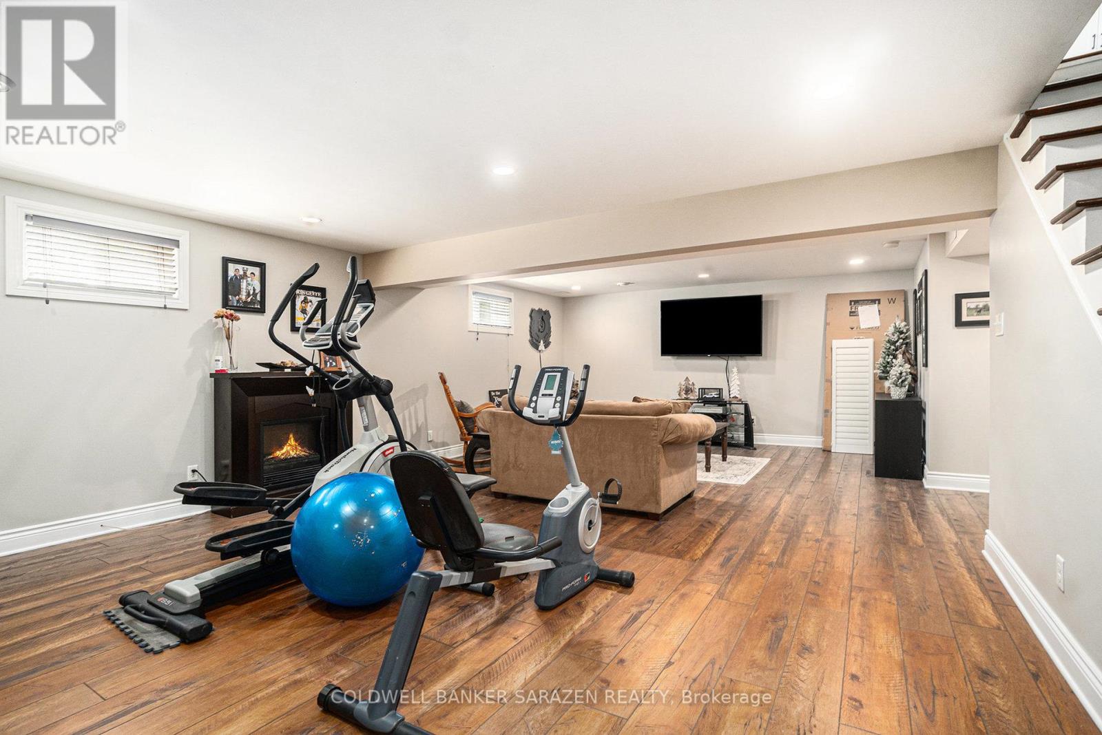 8289 Rodney Farm Drive