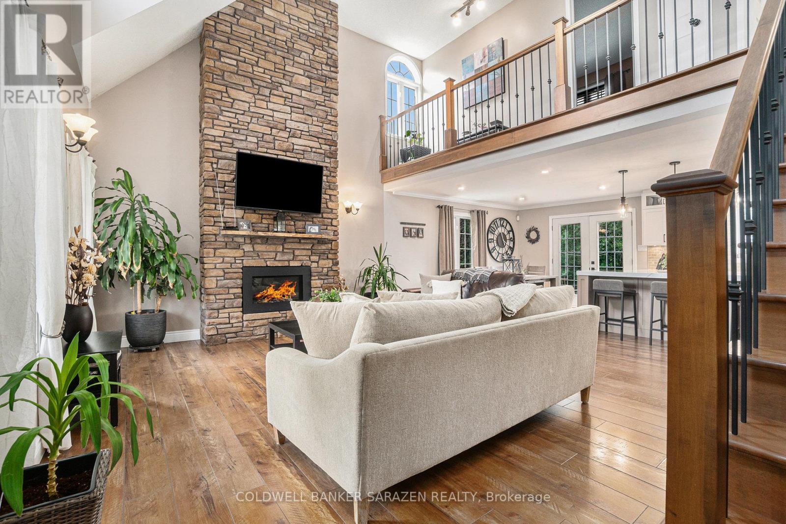 8289 Rodney Farm Drive