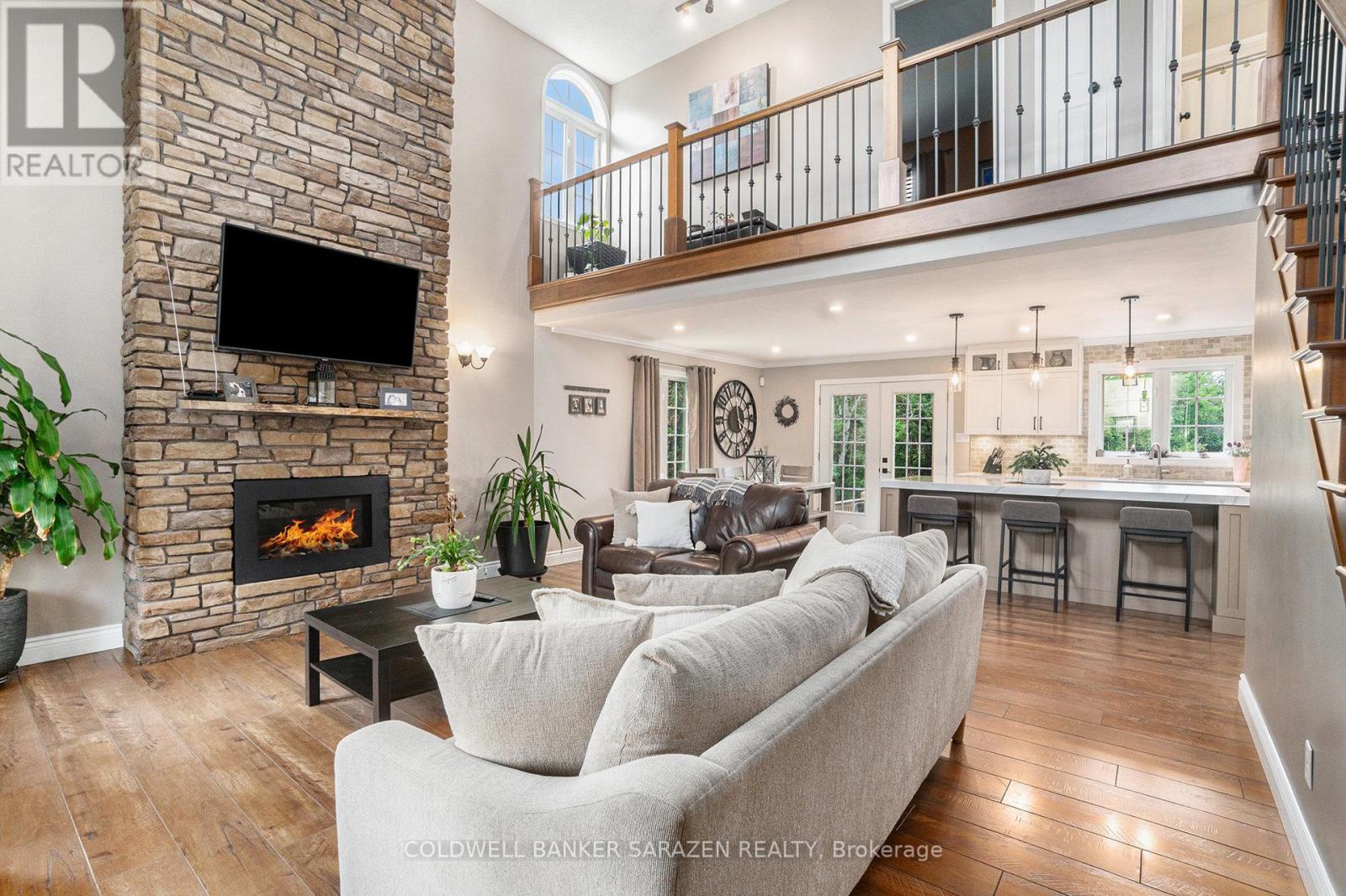 8289 Rodney Farm Drive