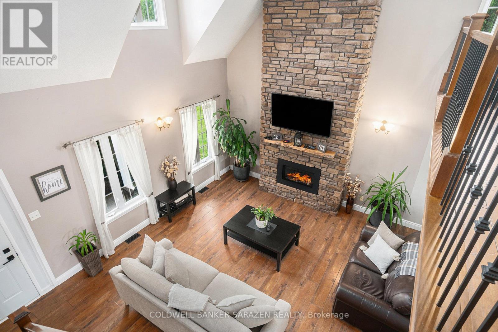 8289 Rodney Farm Drive
