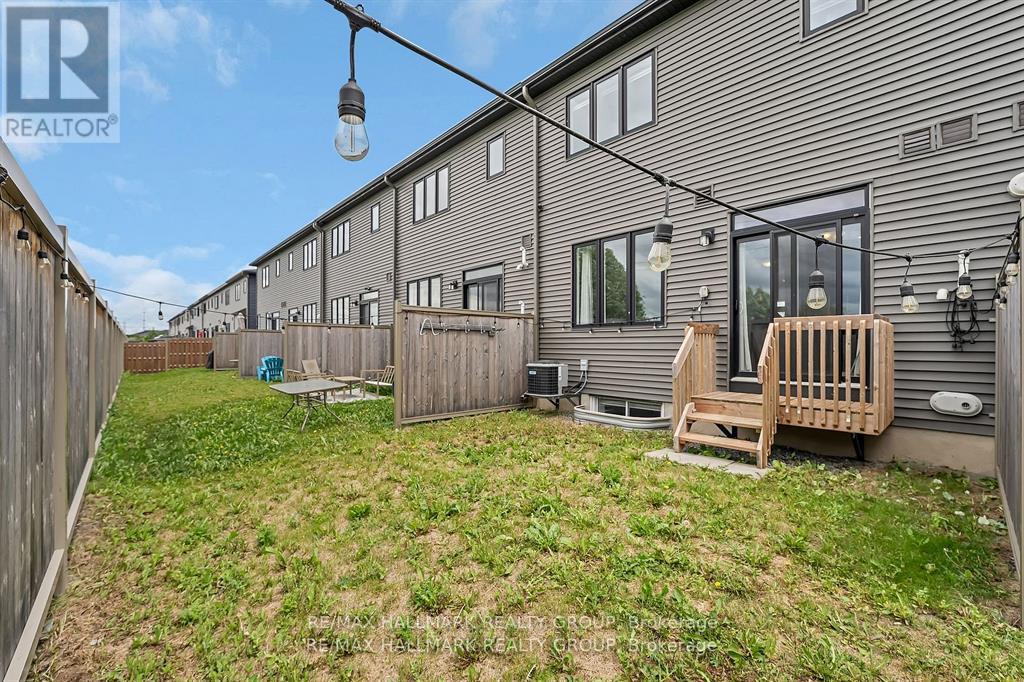 568 Prominence Way