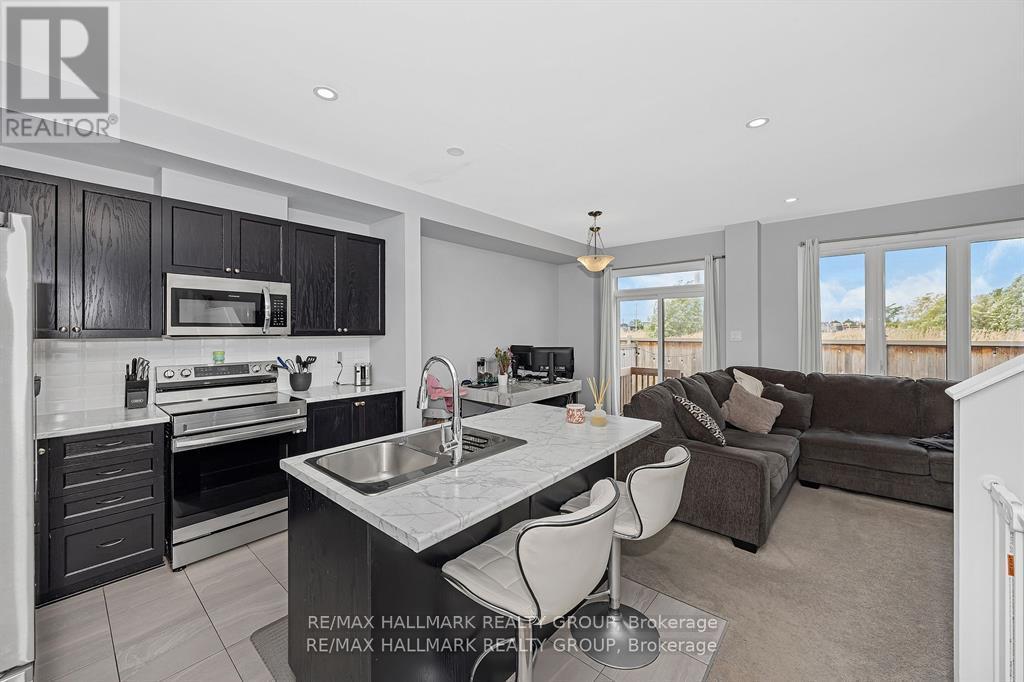568 Prominence Way
