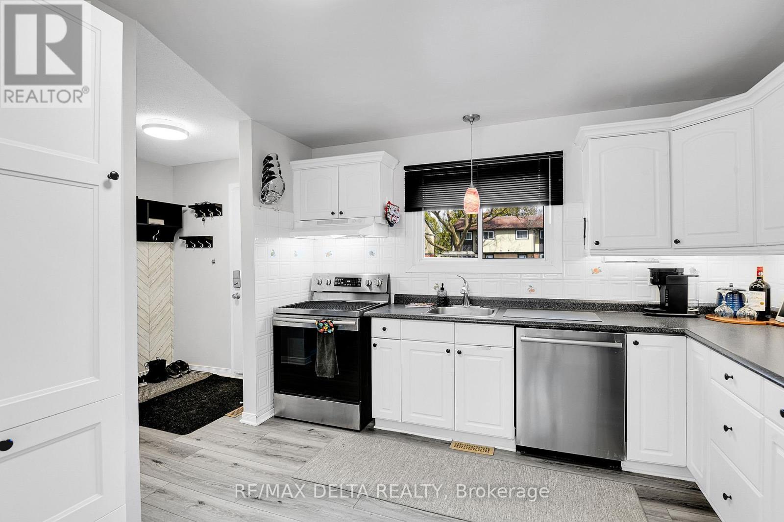 108 - 1348 Bakker Court