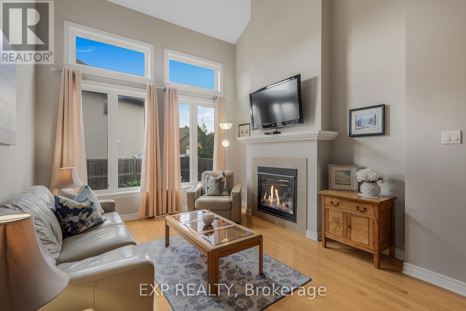 326 Trailsedge Way