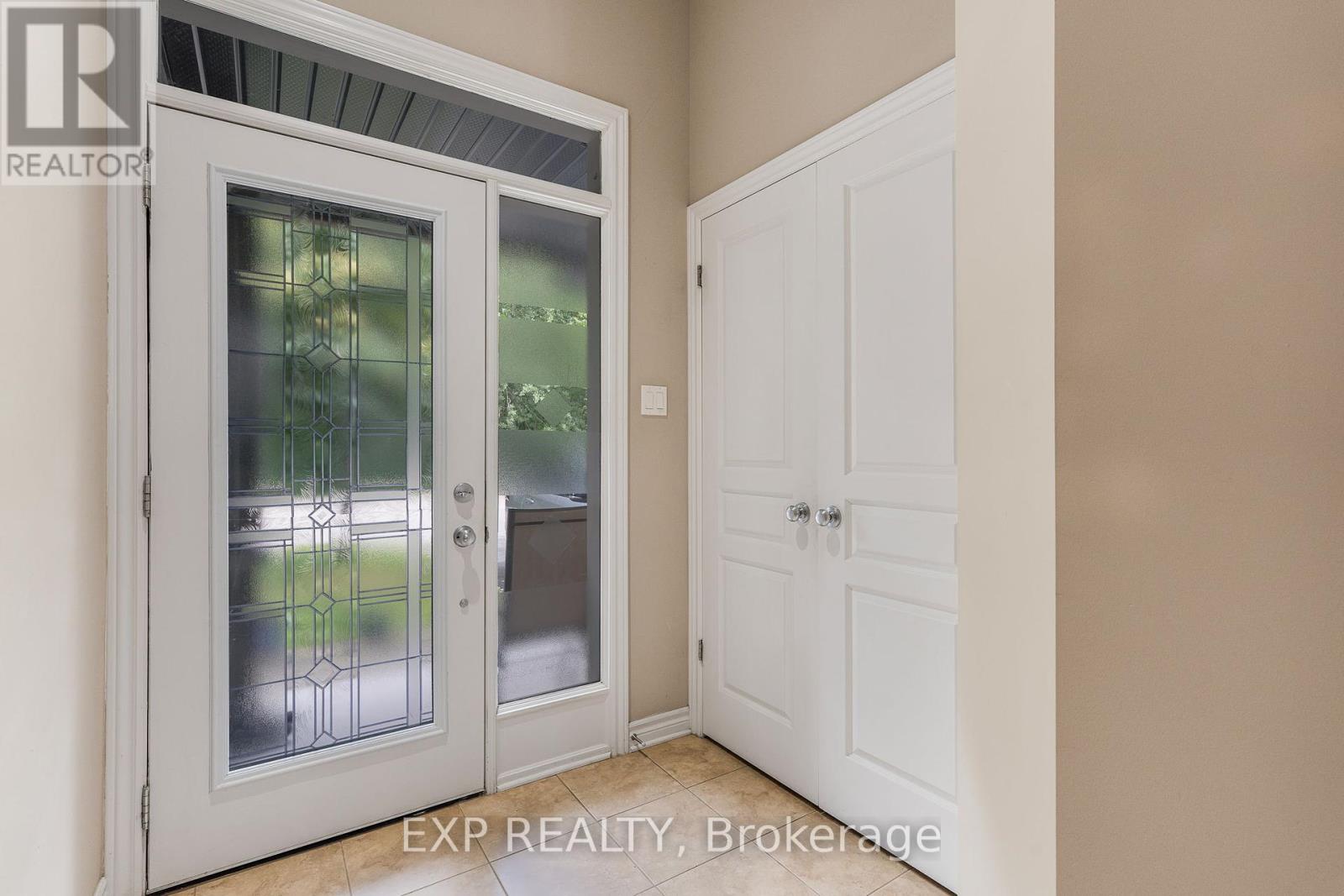 326 Trailsedge Way