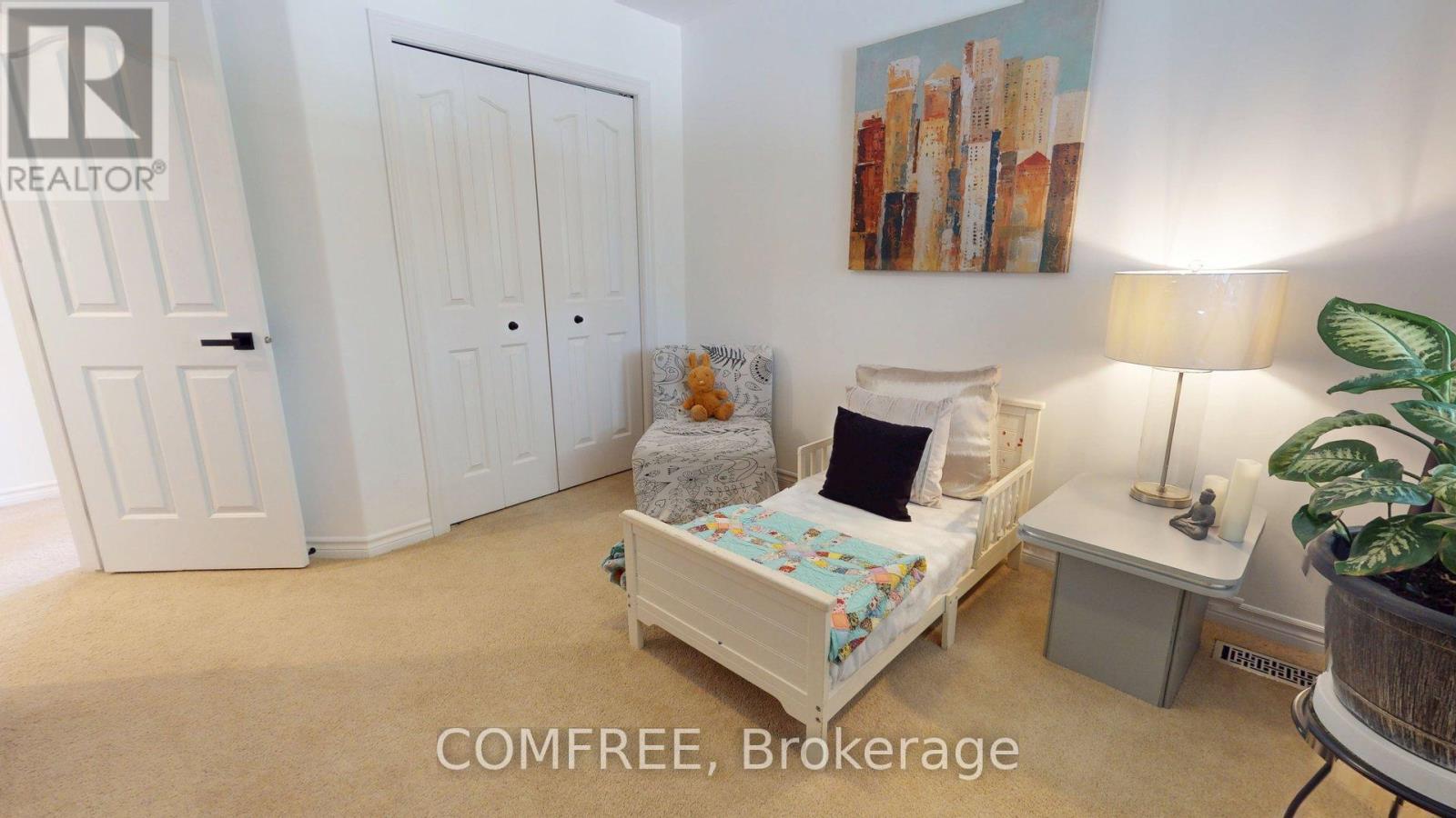 2112 Bergamot Circle