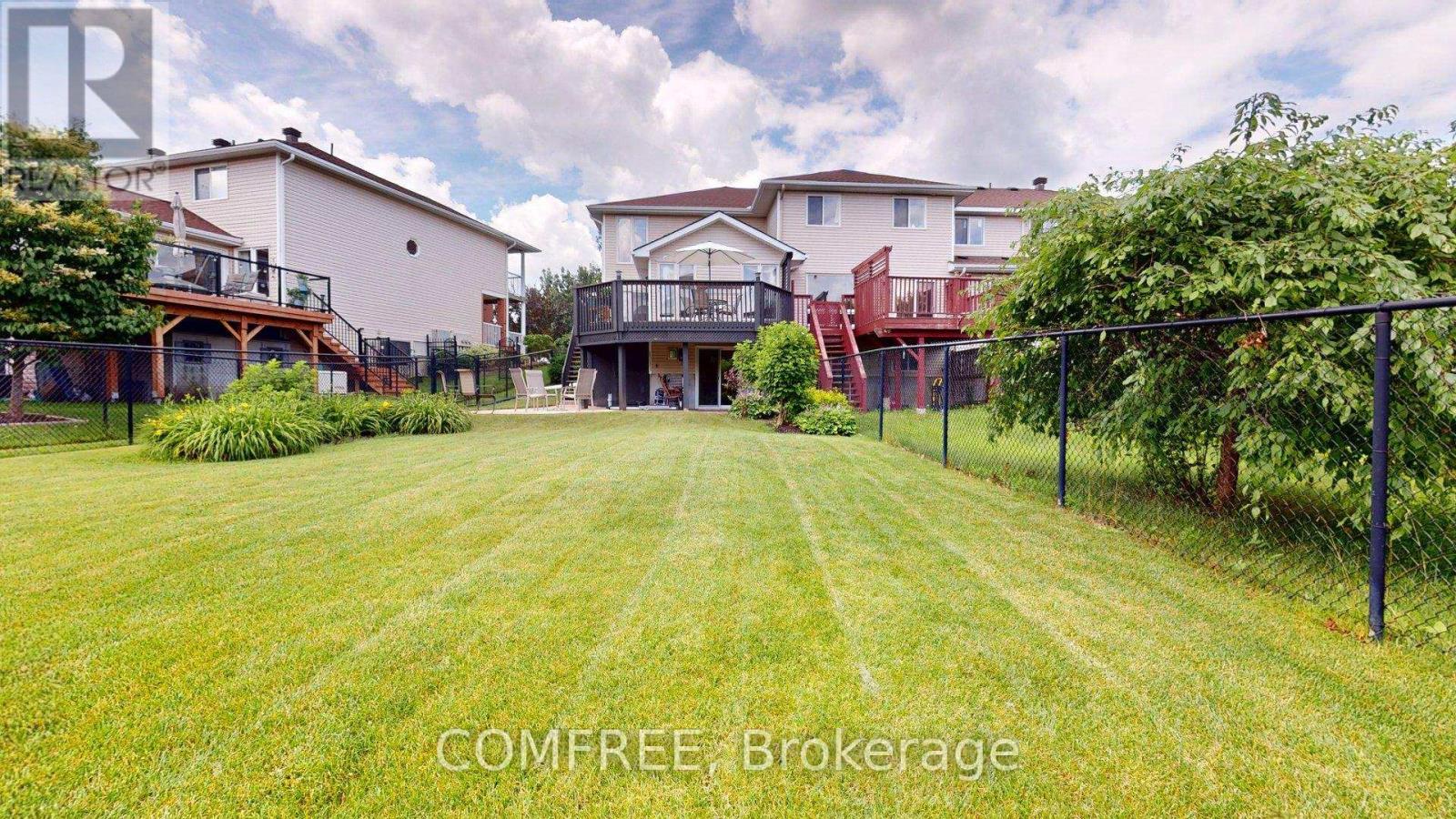 2112 Bergamot Circle