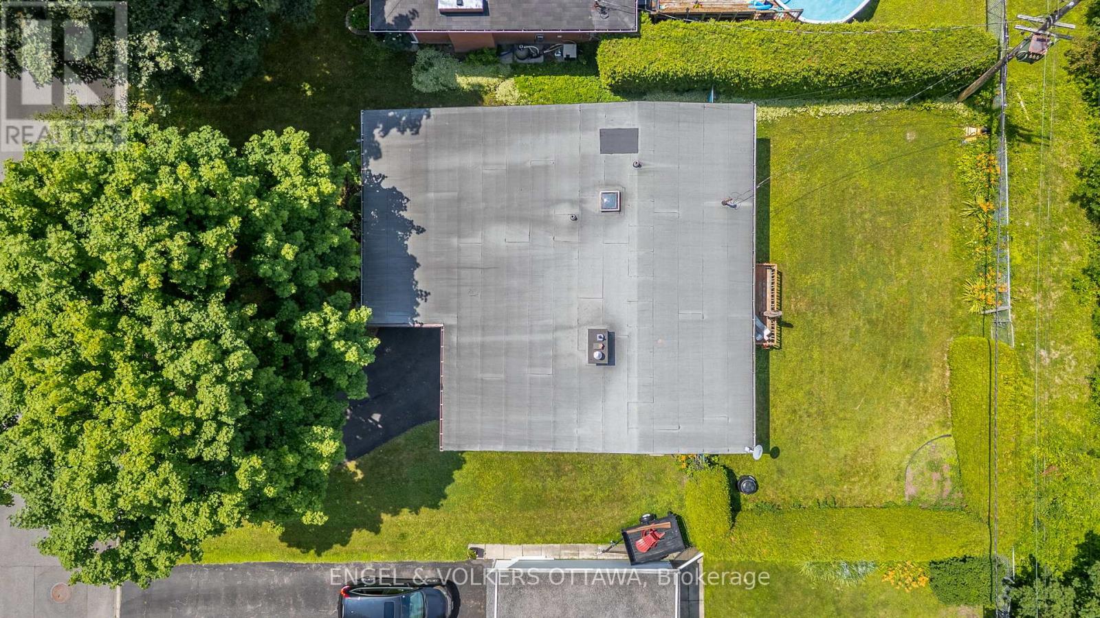 941 Cromwell Drive