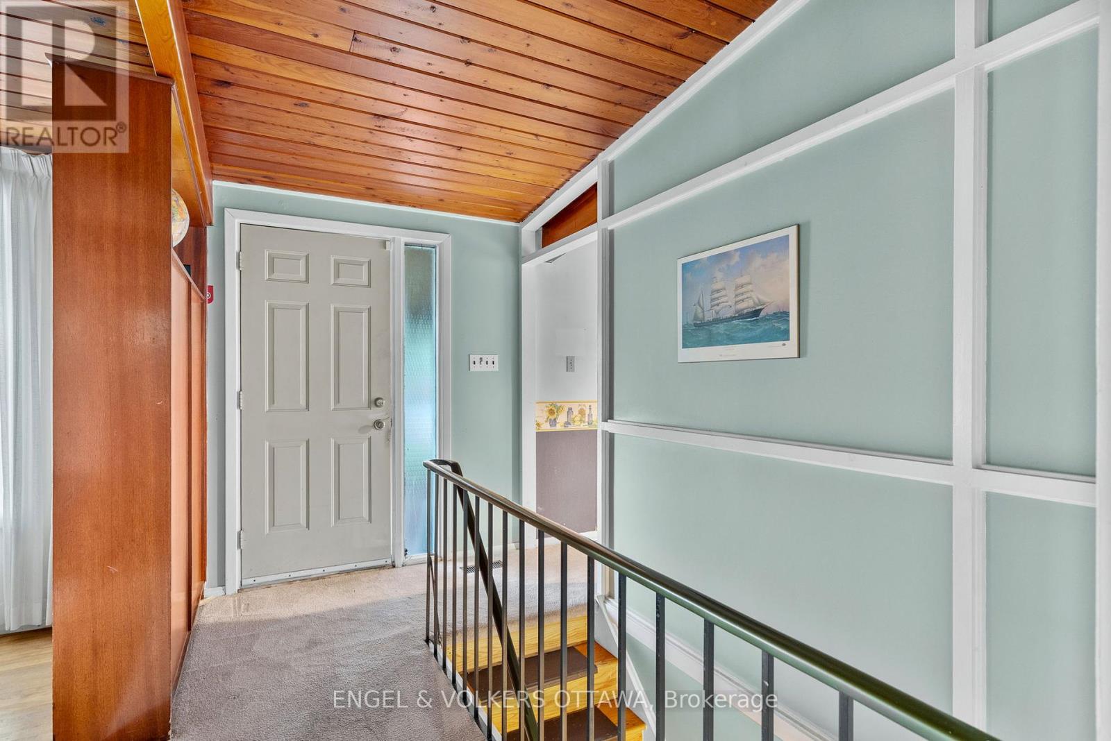 941 Cromwell Drive