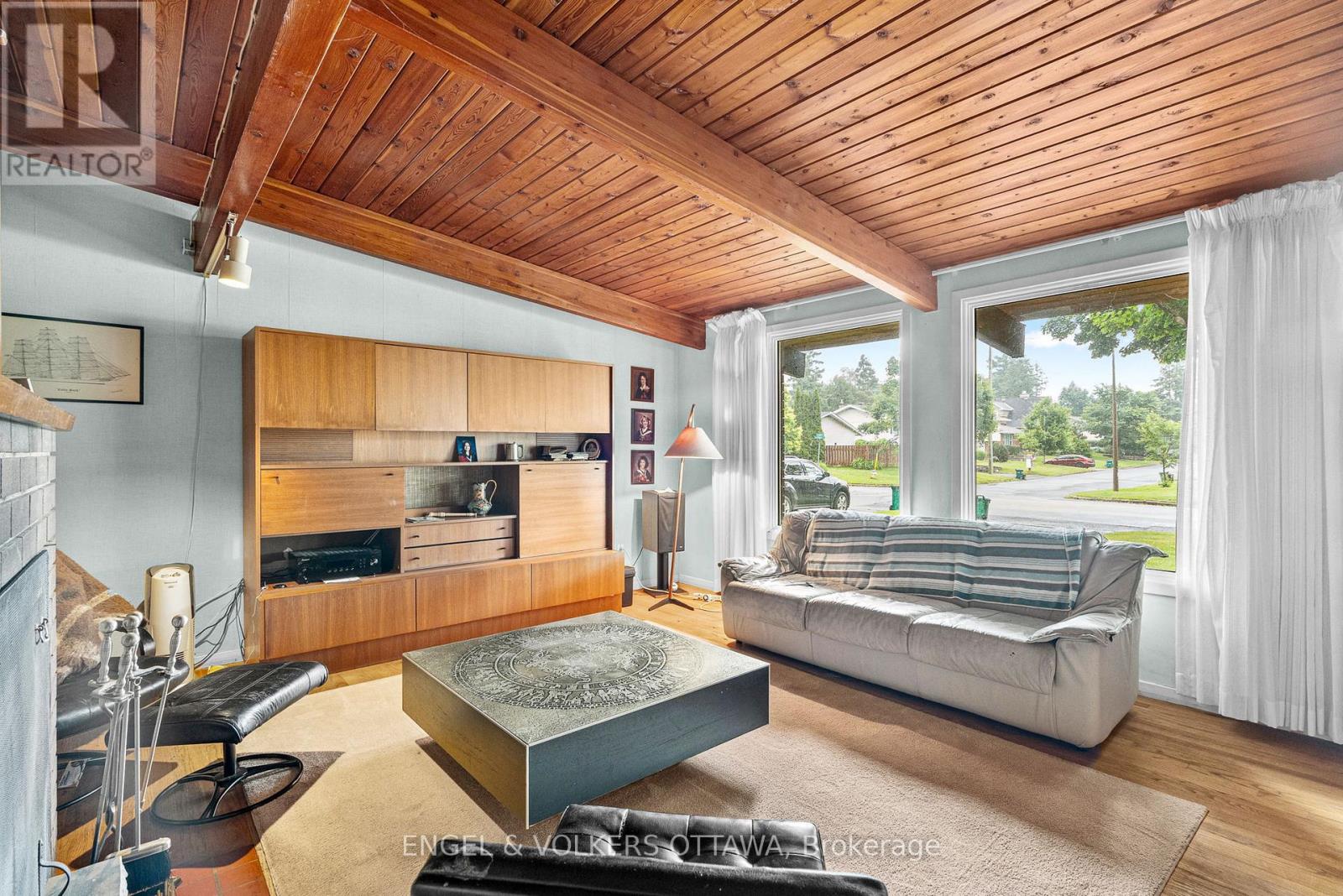 941 Cromwell Drive