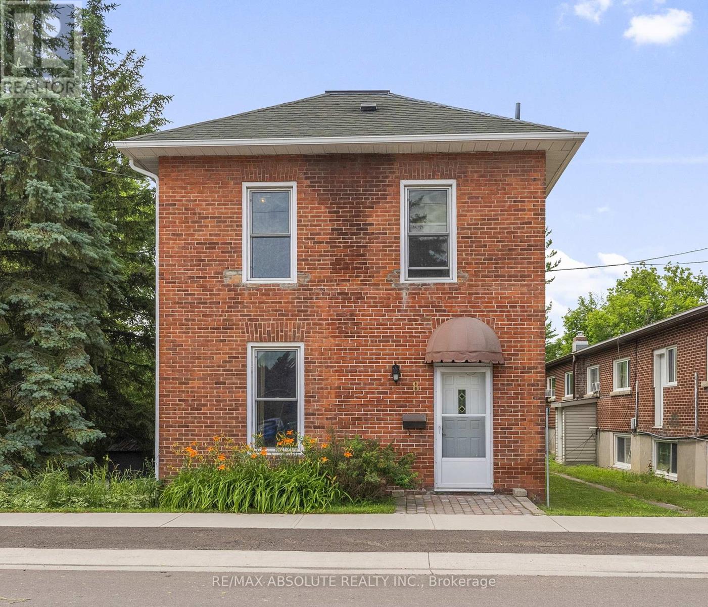 8 River Road