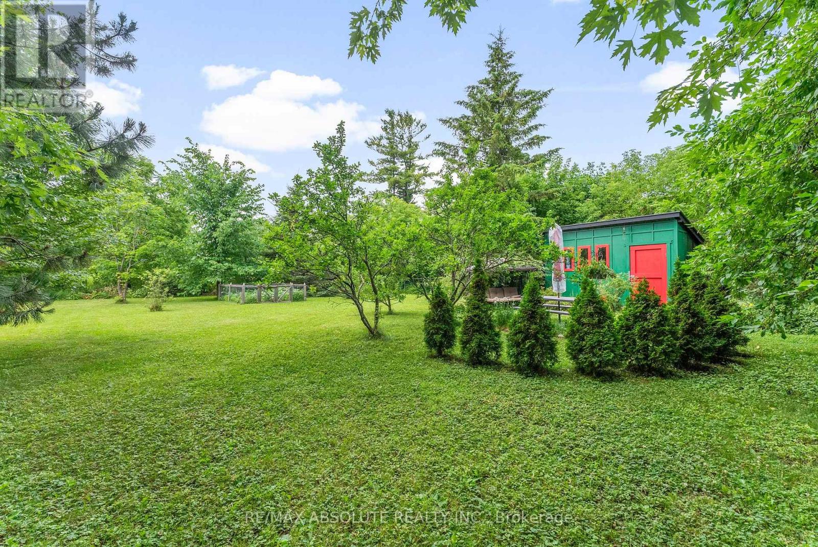 8 River Road