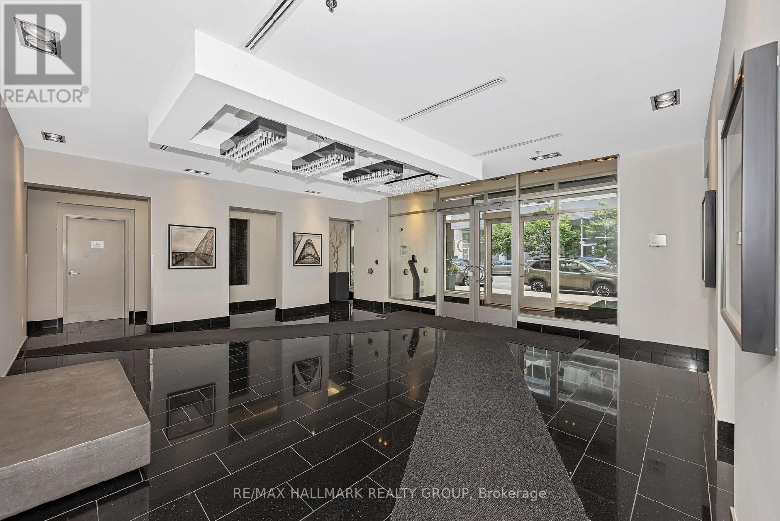 308 - 101 Richmond Road