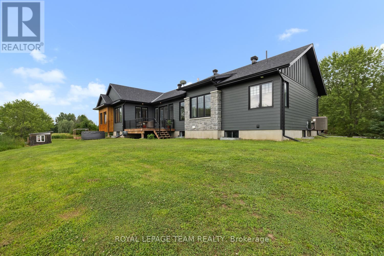 3783 Woodkilton Road