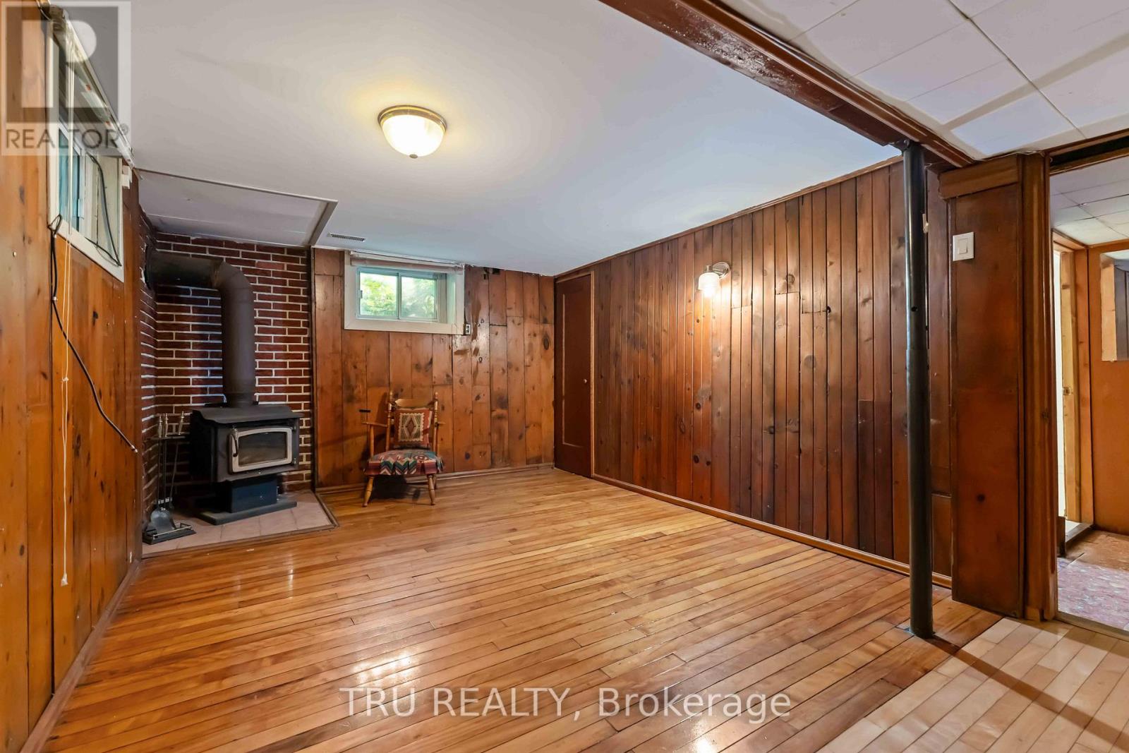 14 Claver Street