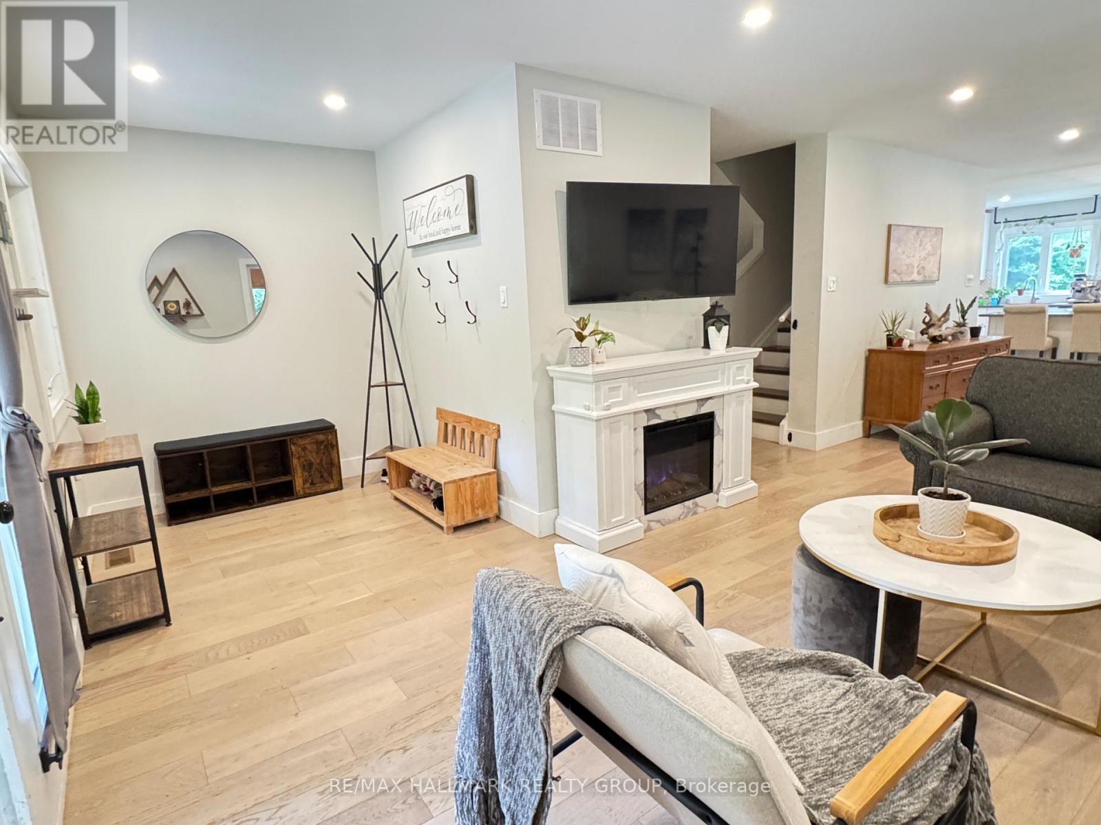 628 Sugar Bush Road