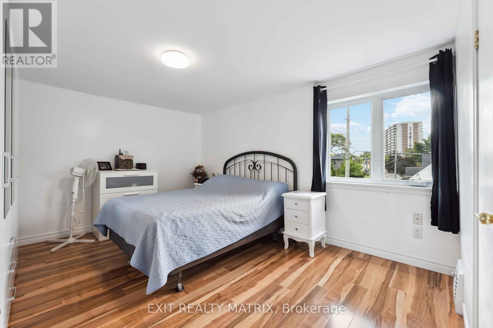 347 Shakespeare Street