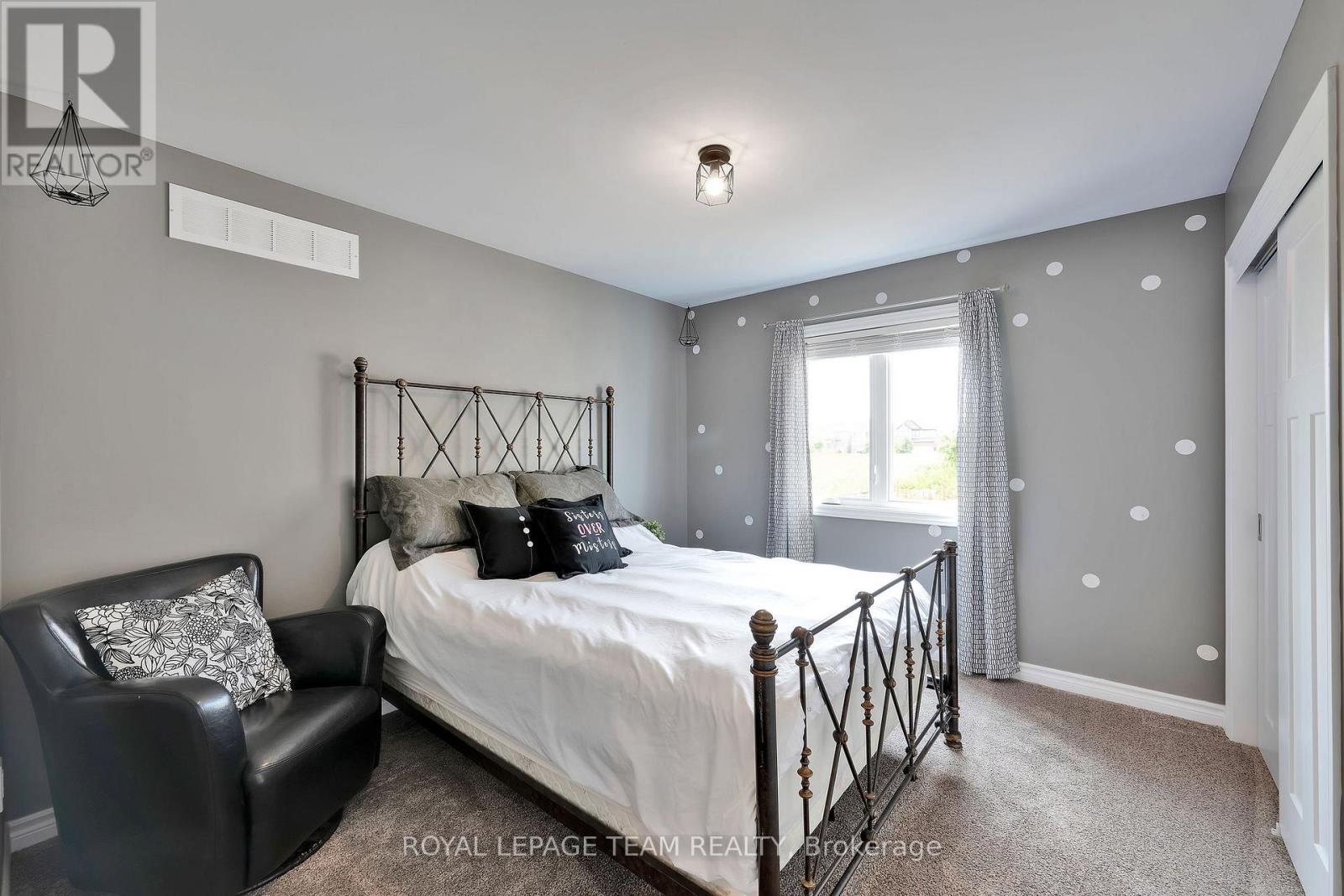 36 Cento Way