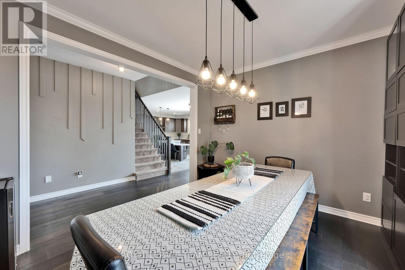 36 Cento Way