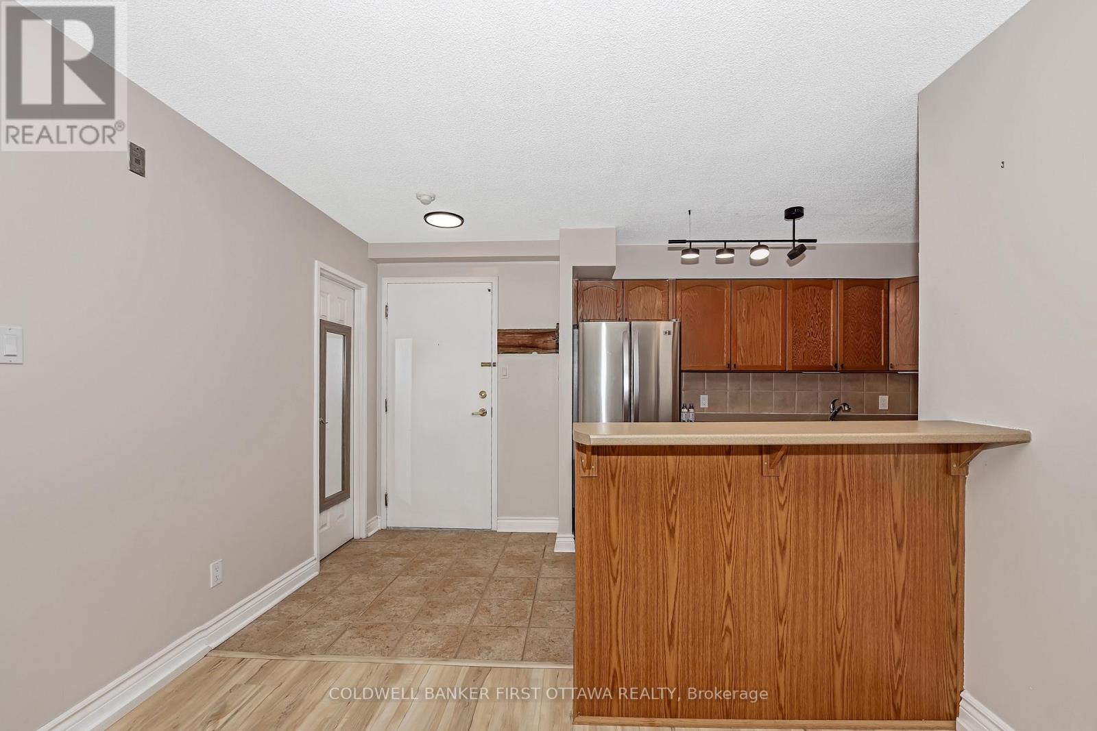 111 - 225 Alvin Road