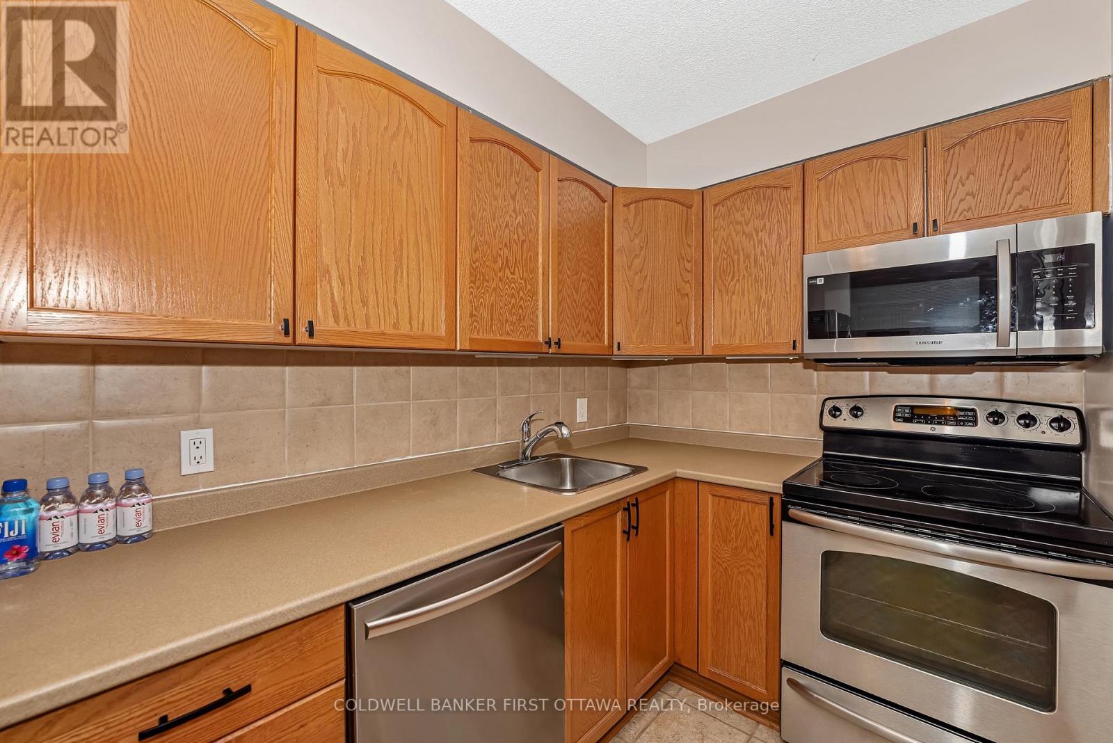111 - 225 Alvin Road