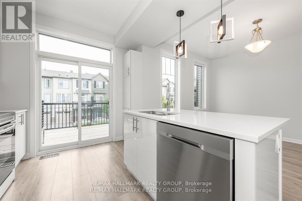 210 Attwell Private