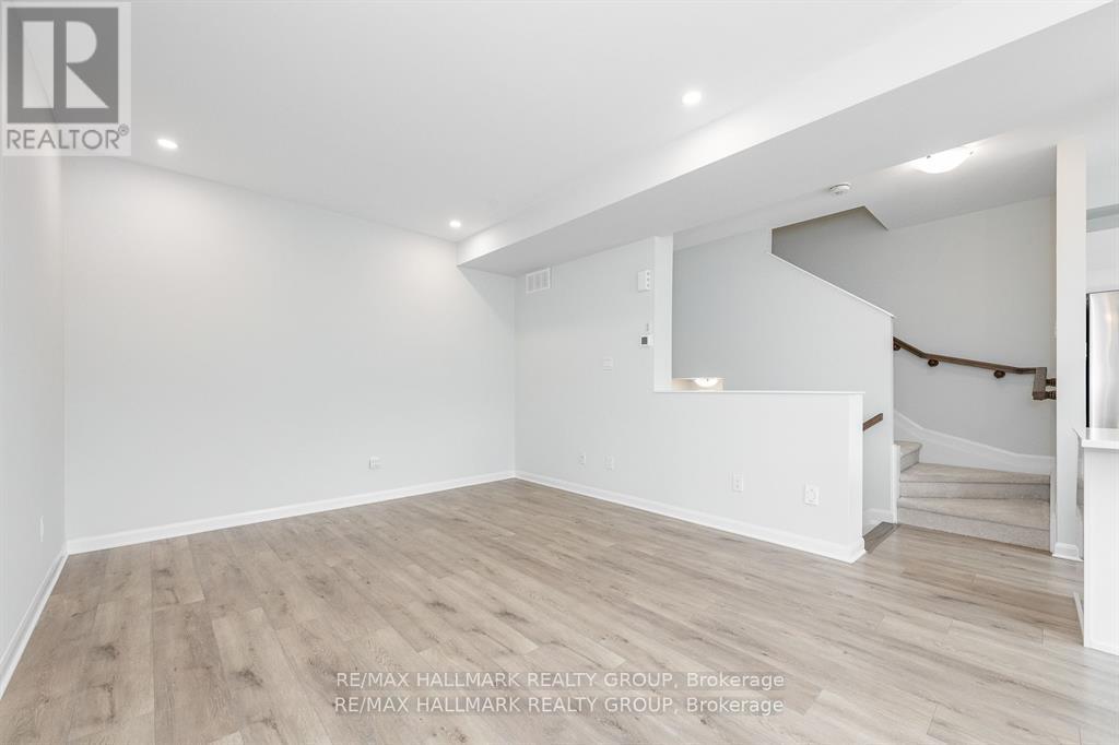 210 Attwell Private