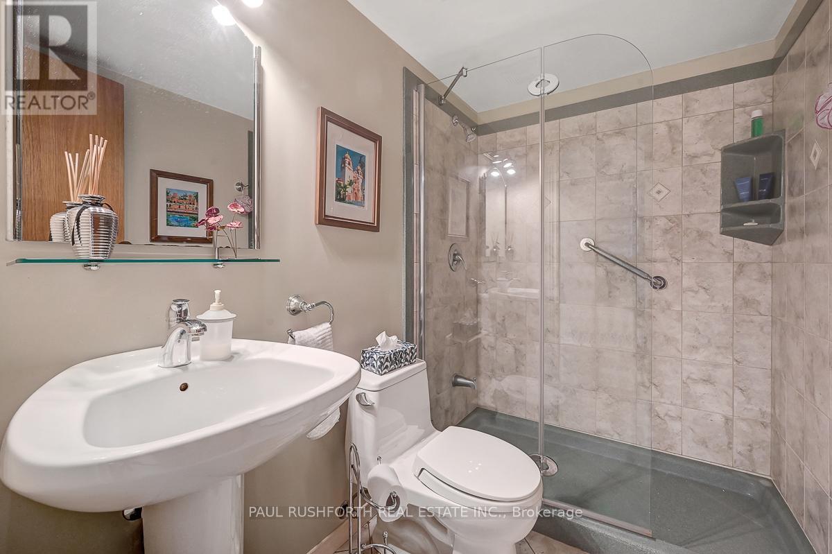 42 Ettrick Crescent