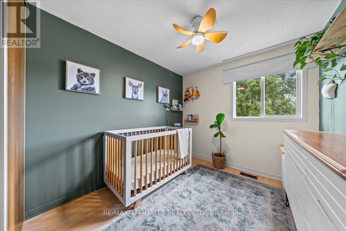 1150 Grenoble Crescent