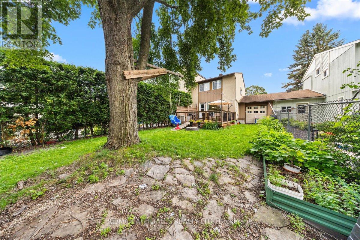 1150 Grenoble Crescent
