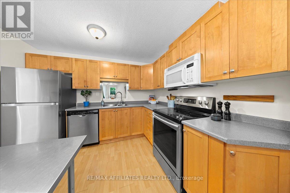 1150 Grenoble Crescent