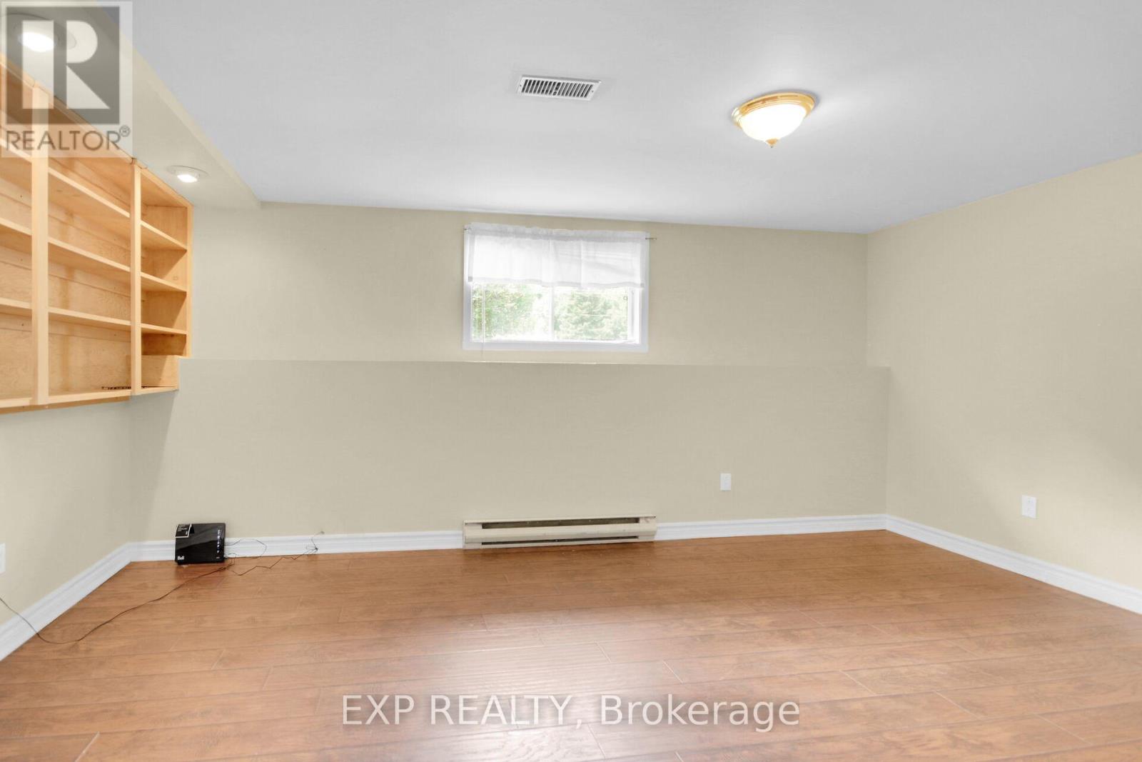 182 Robertson Drive