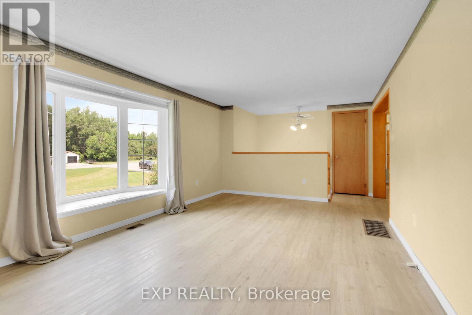 182 Robertson Drive